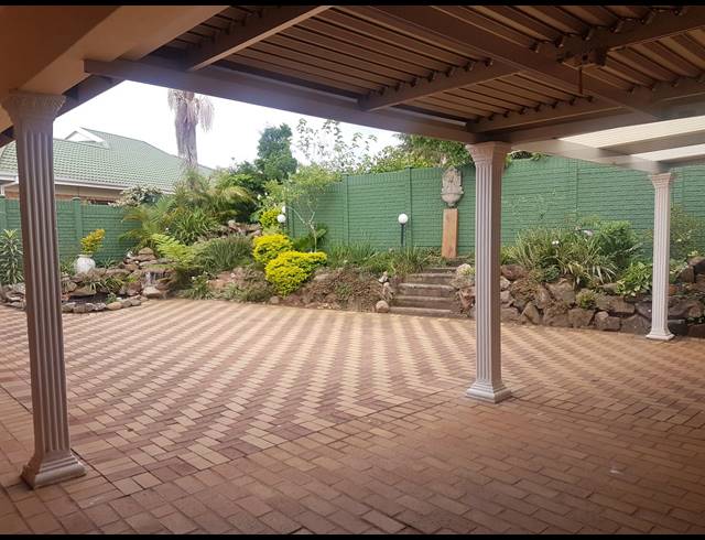 3 BEDROOM SIMPLEX SOLD IN GILLITTS
